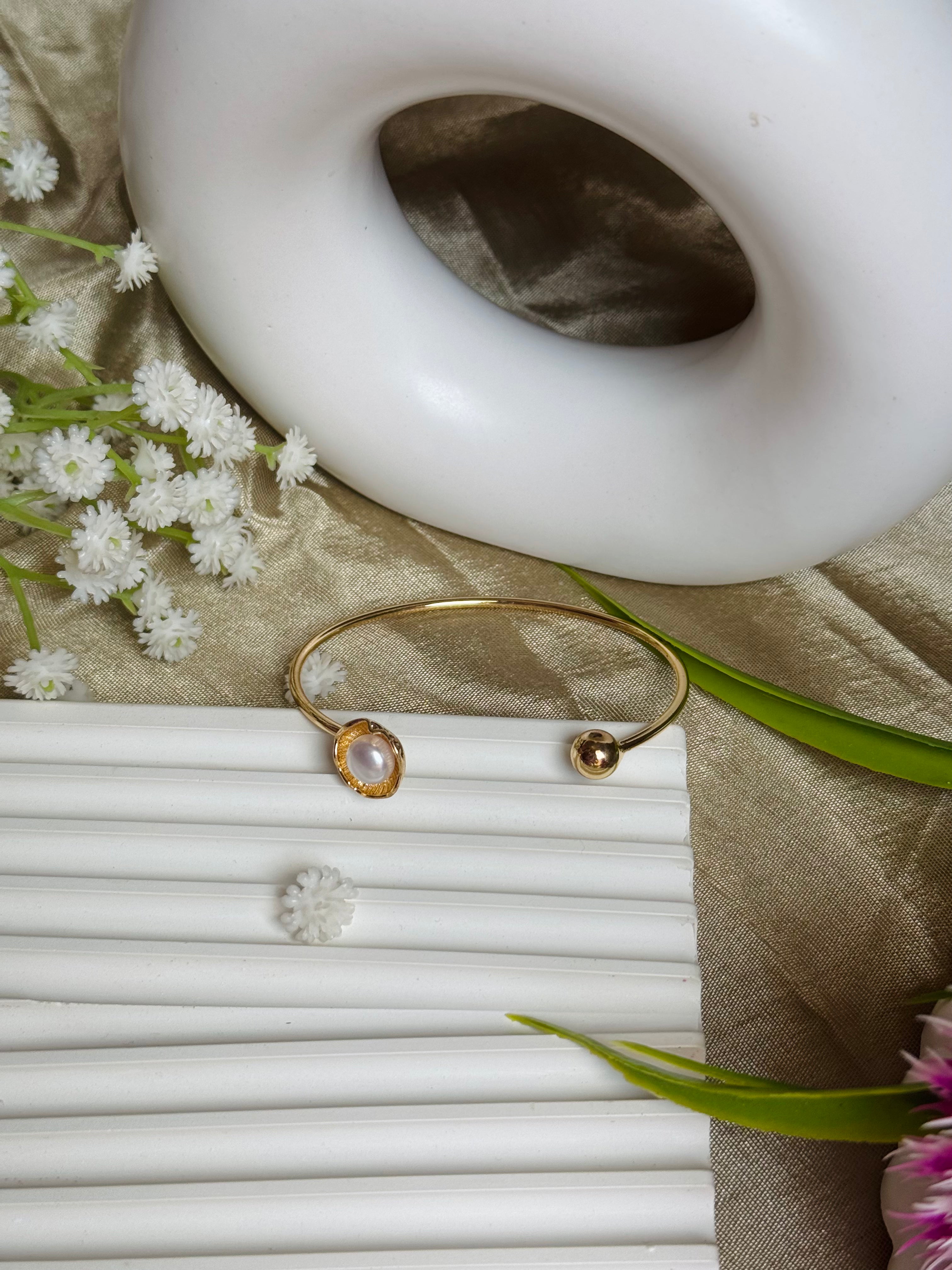 Aurelia Pearl Bracelet